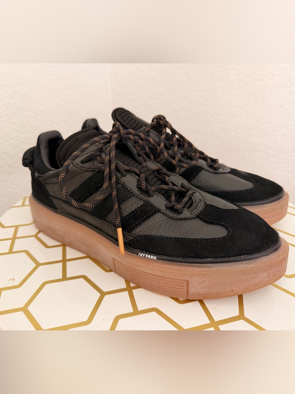 IVY PARK Men’s Black Sneakers with Gum-Effect Sole ~ W 8.5